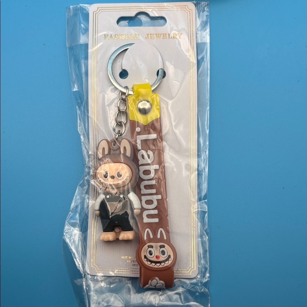 Fashion Jewelry Labubu‎ Brown and Yellow Character Key Holder Keychain - Picture 4 of 4